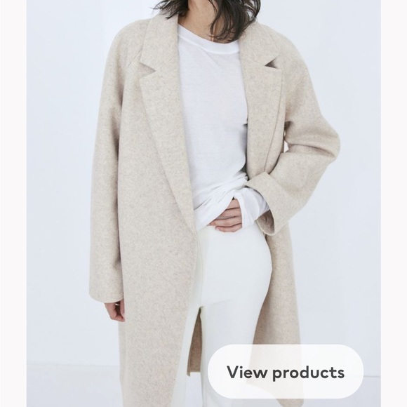 H&M Jackets & Blazers - BNWT size L H&M beige light breasted coat